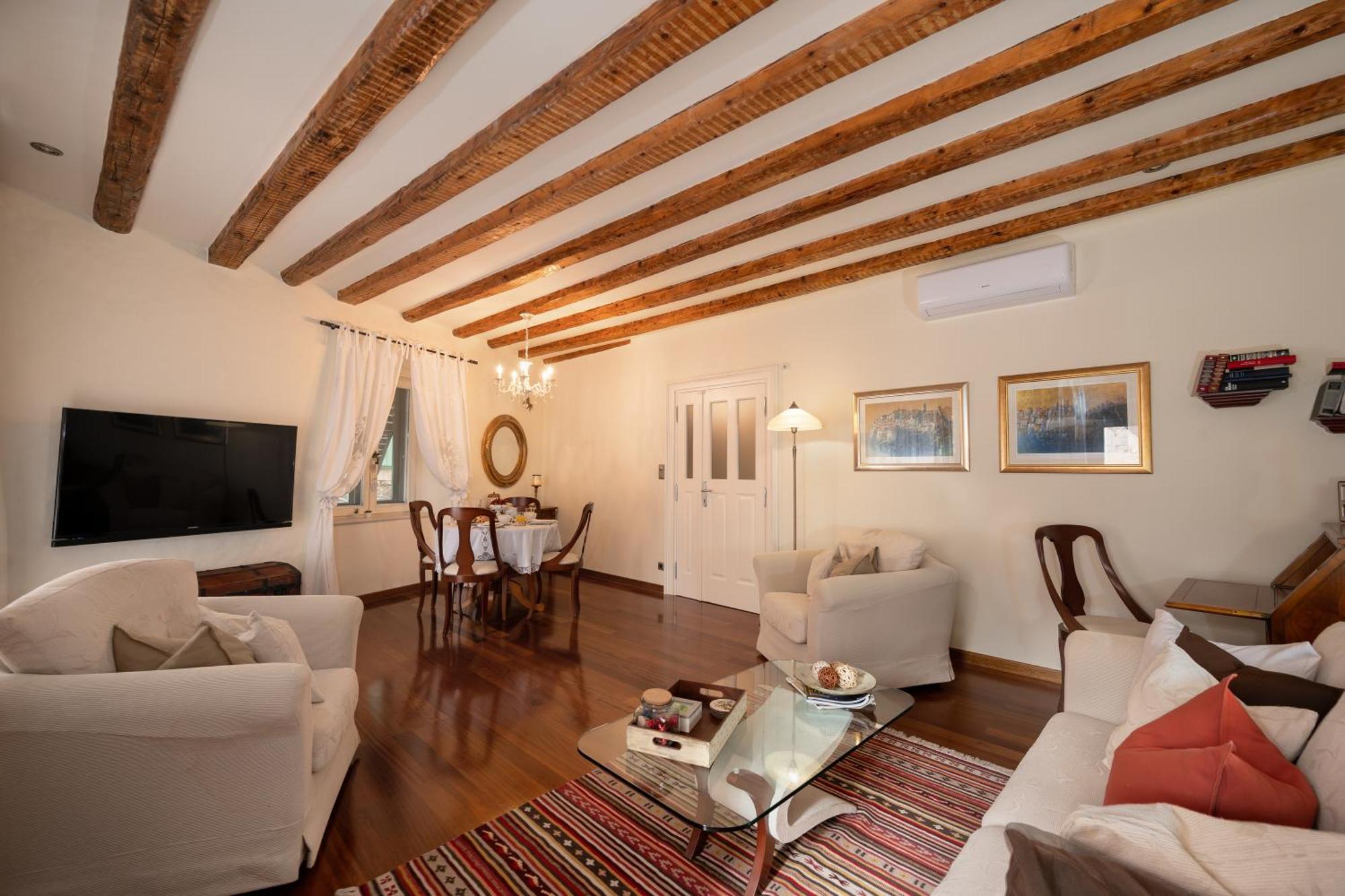 Stone Pearl Heritage Luxury Apartament
