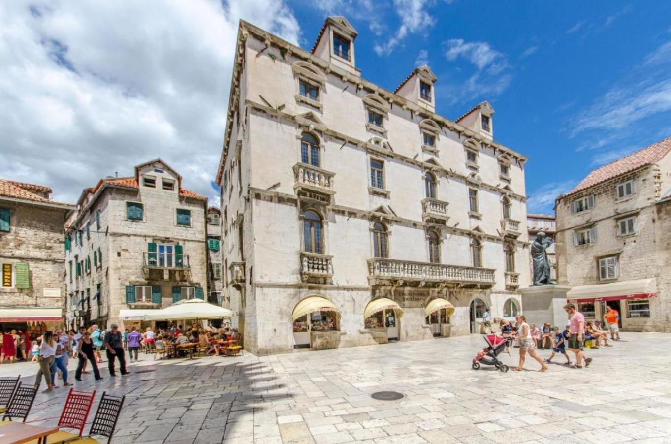 Apartament Stone Pearl Heritage Luxury Split