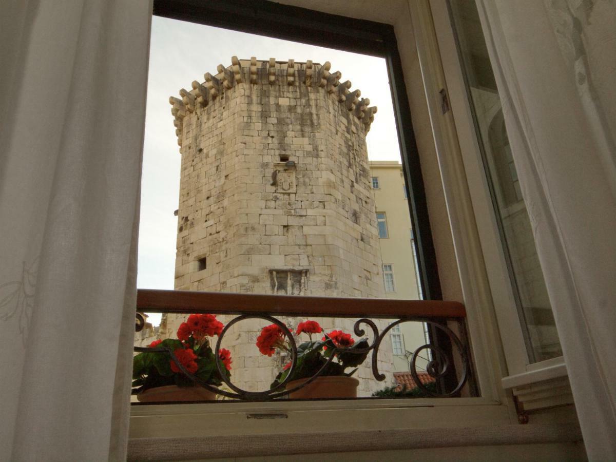 Stone Pearl Heritage Luxury Apartament Split